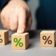 Comparație între dobândă fixă și dobândă variabilă, opțiuni de creditare