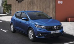 Dacia Sandero de închiriat în Iași